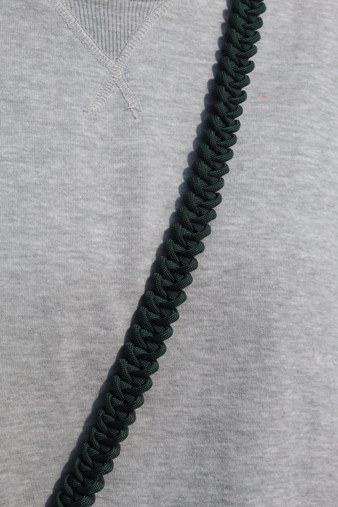 Telefoonkoord gevlochten | ARMY GREEN